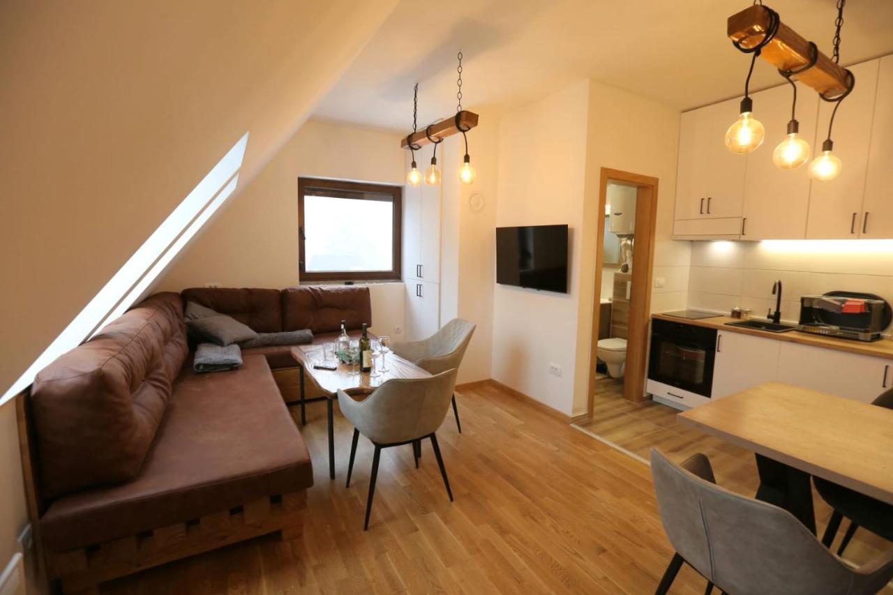 Wood Apartmani - Vila Zimska Idila יהורינה מראה חיצוני תמונה
