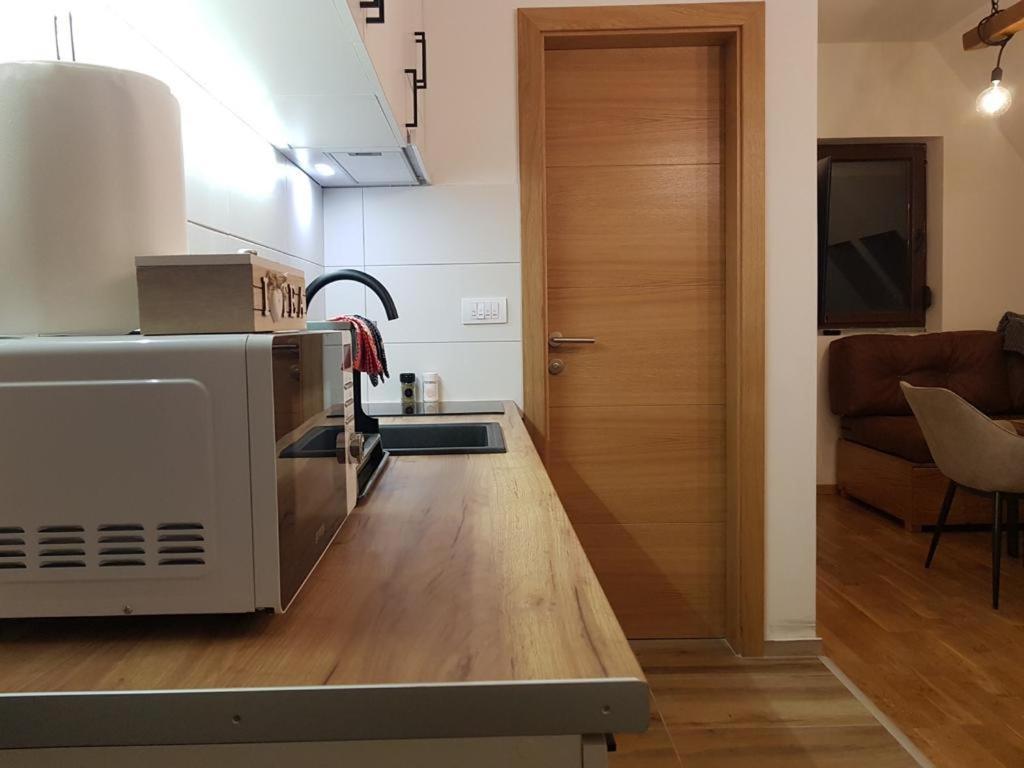 Wood Apartmani - Vila Zimska Idila יהורינה מראה חיצוני תמונה