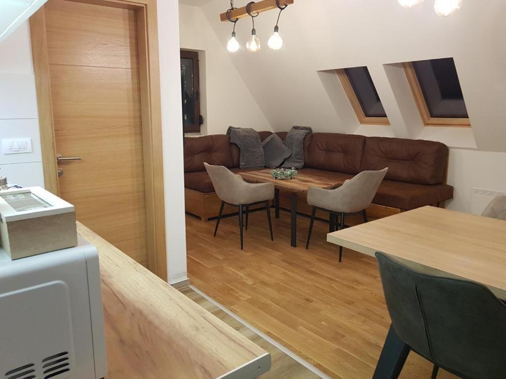 Wood Apartmani - Vila Zimska Idila יהורינה מראה חיצוני תמונה