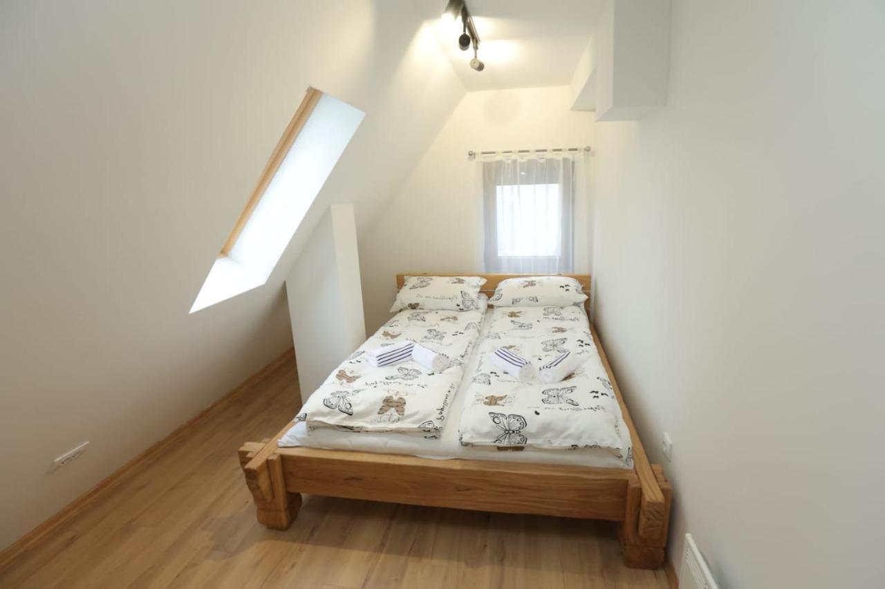 Wood Apartmani - Vila Zimska Idila יהורינה מראה חיצוני תמונה