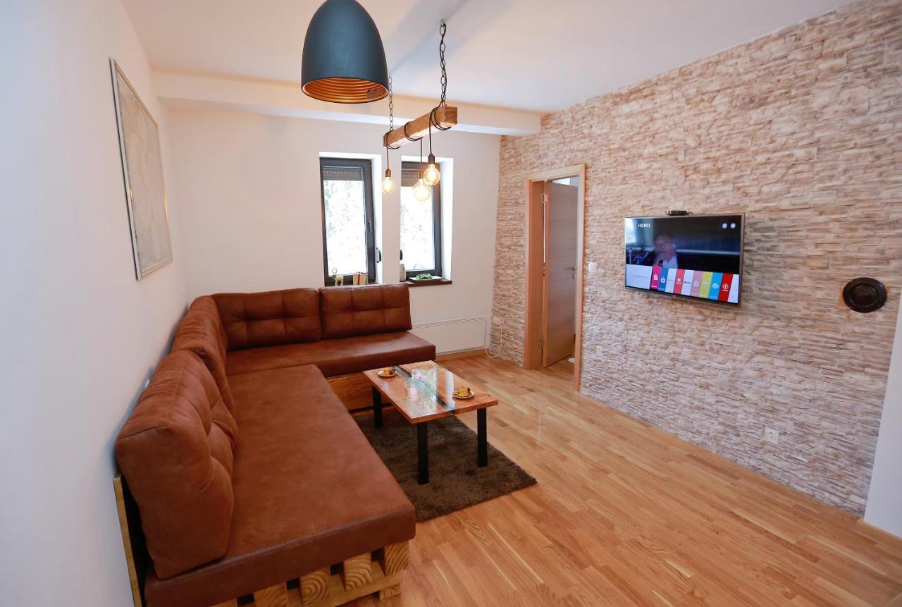 Wood Apartmani - Vila Zimska Idila יהורינה מראה חיצוני תמונה