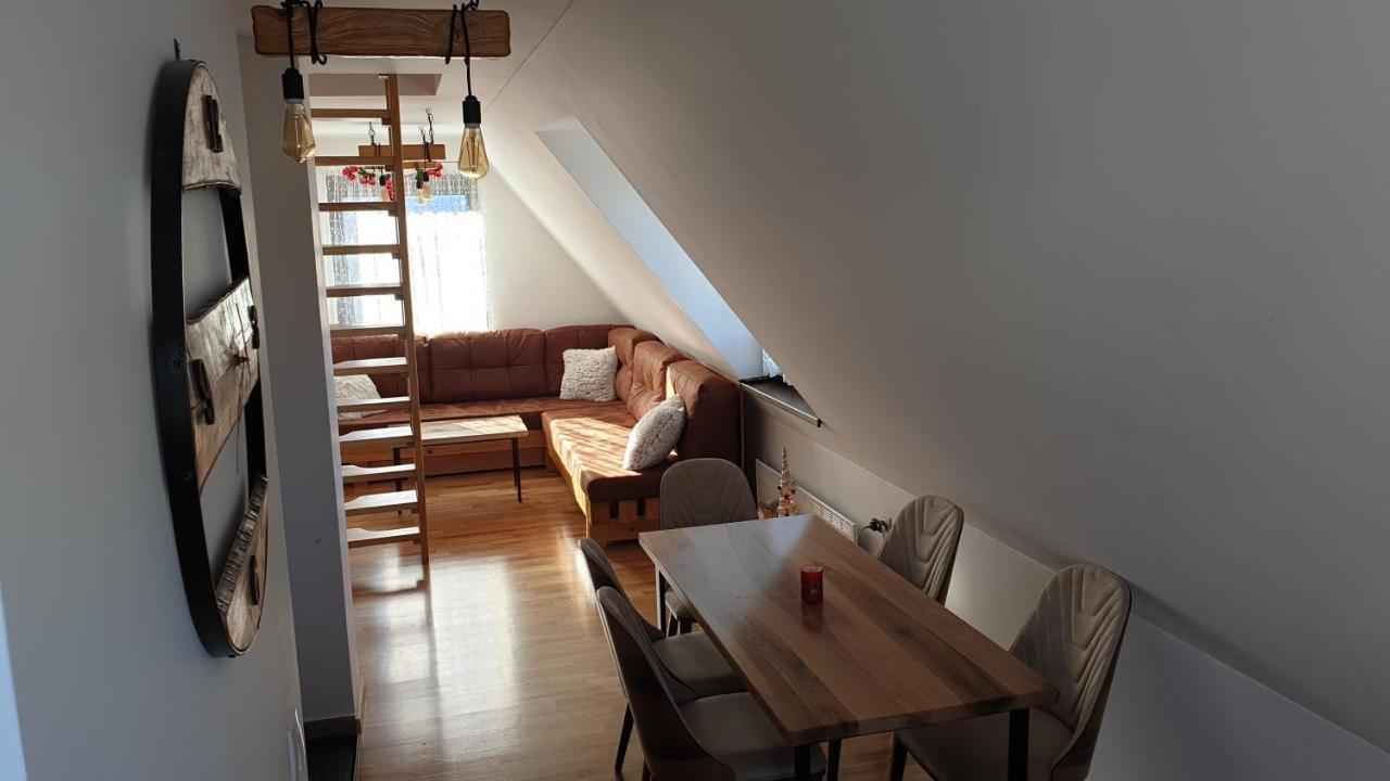 Wood Apartmani - Vila Zimska Idila יהורינה מראה חיצוני תמונה